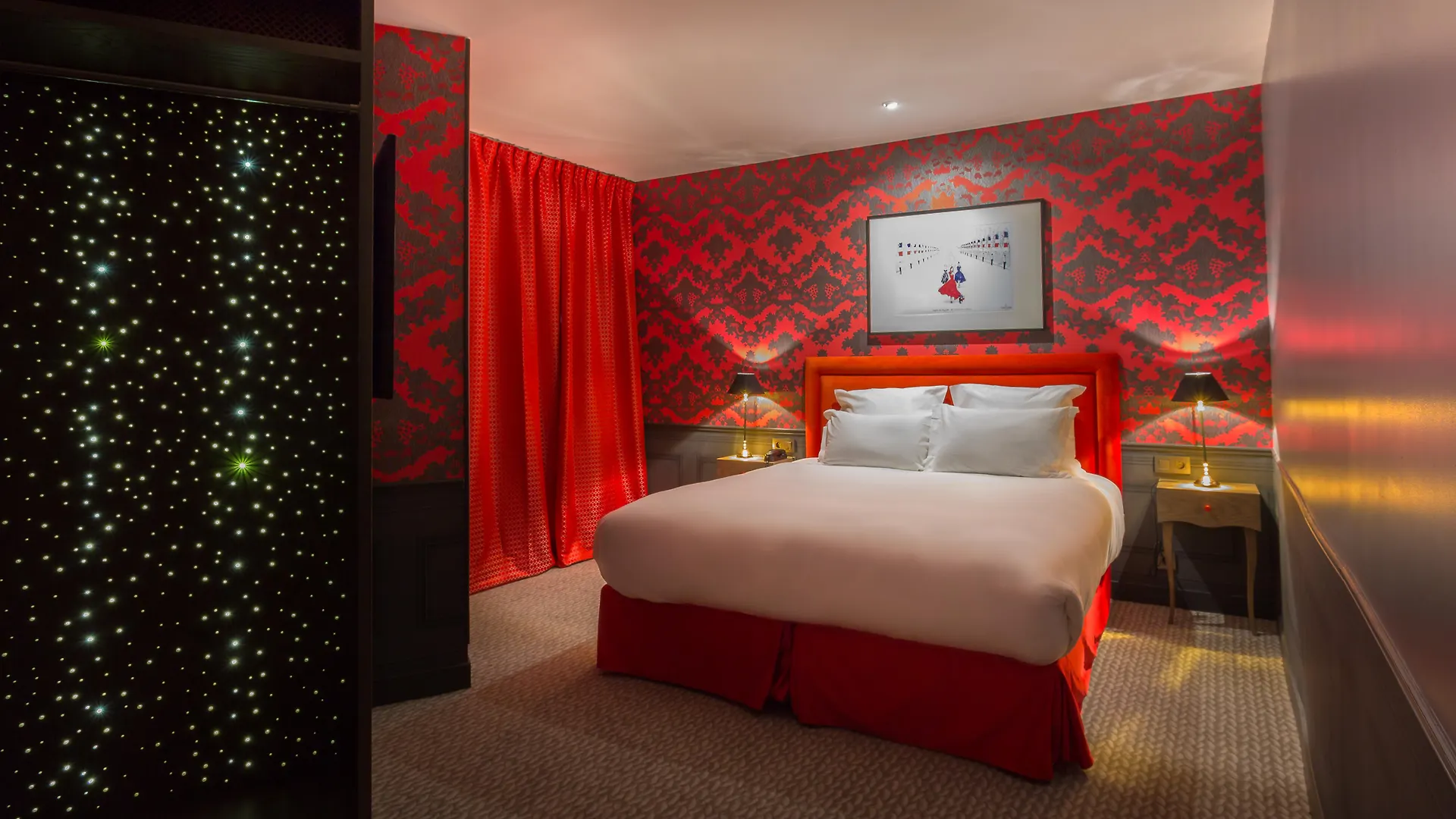 Hotel La Parizienne 3*